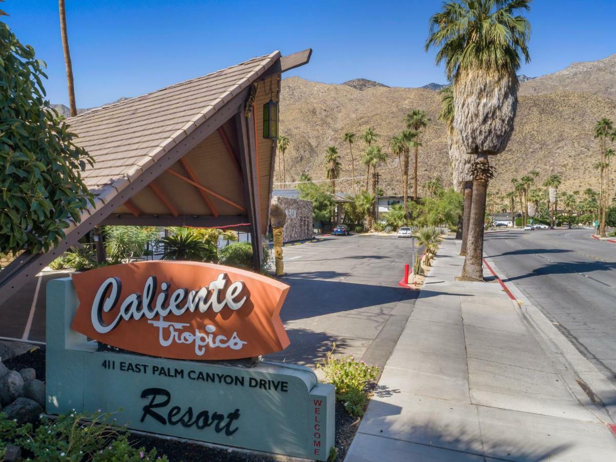 Caliente Tropics棕榈泉酒店