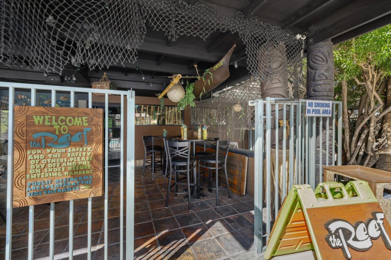Caliente热带酒店